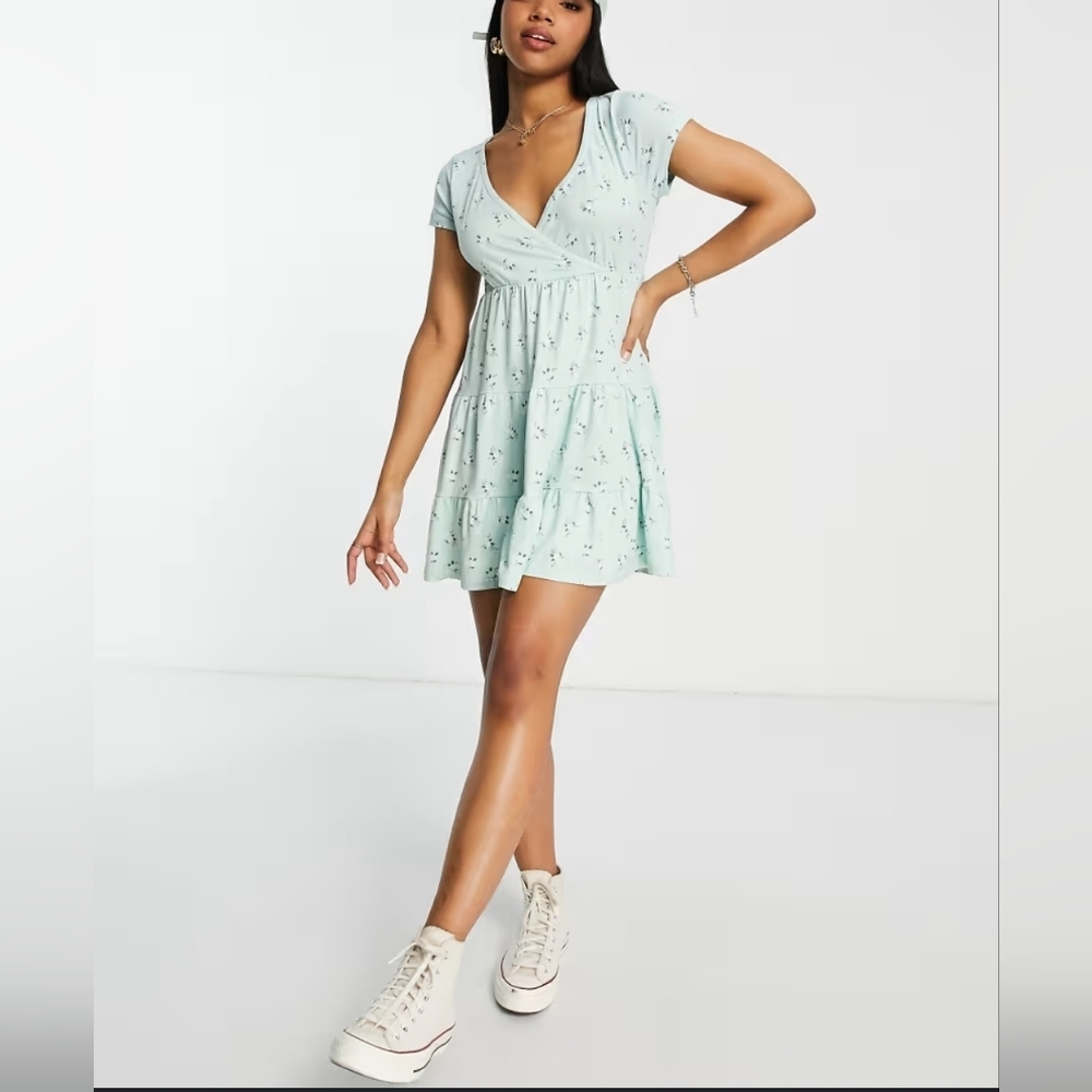 Mint Green Flower dress by Jessica Simpson